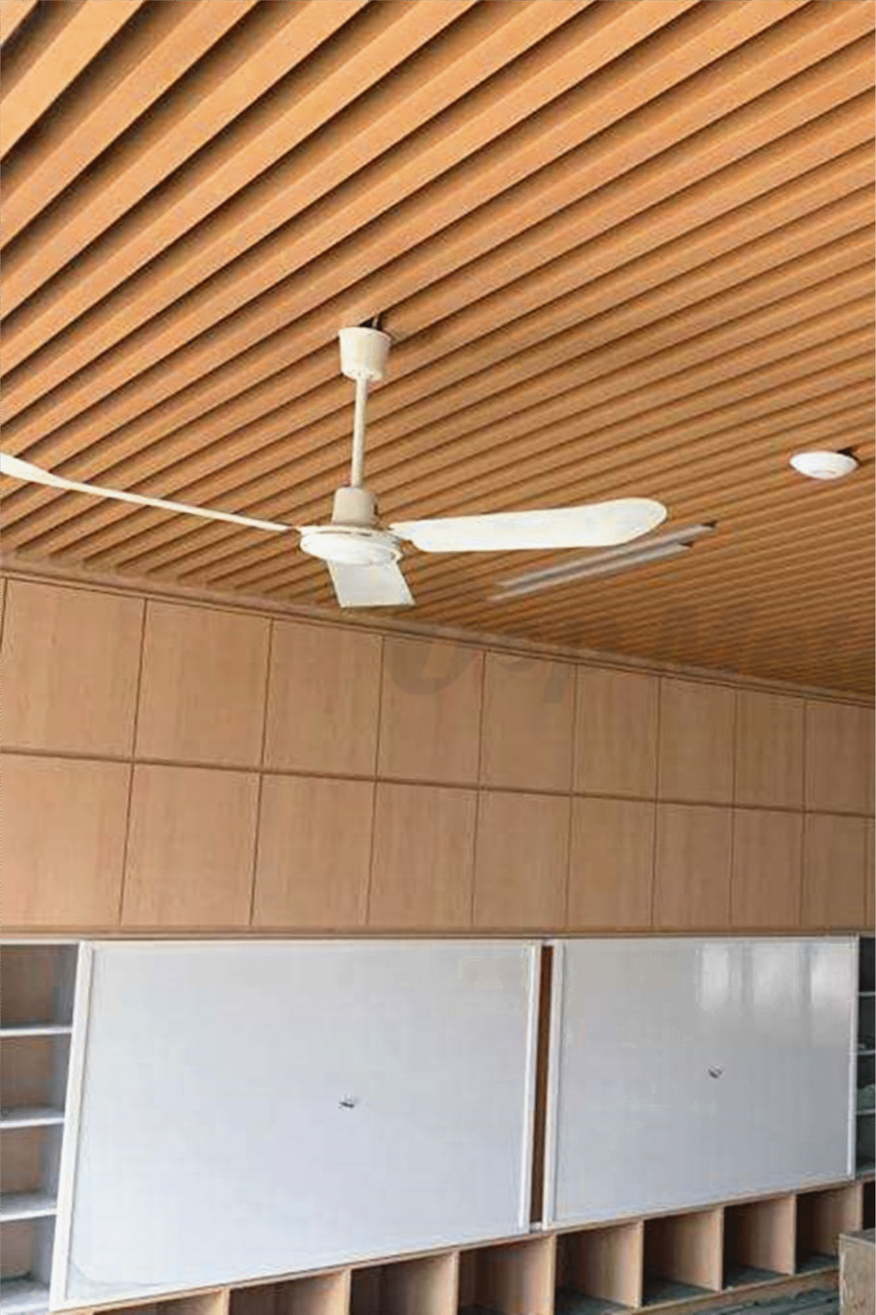 Plafond Aluminium Spandrell
